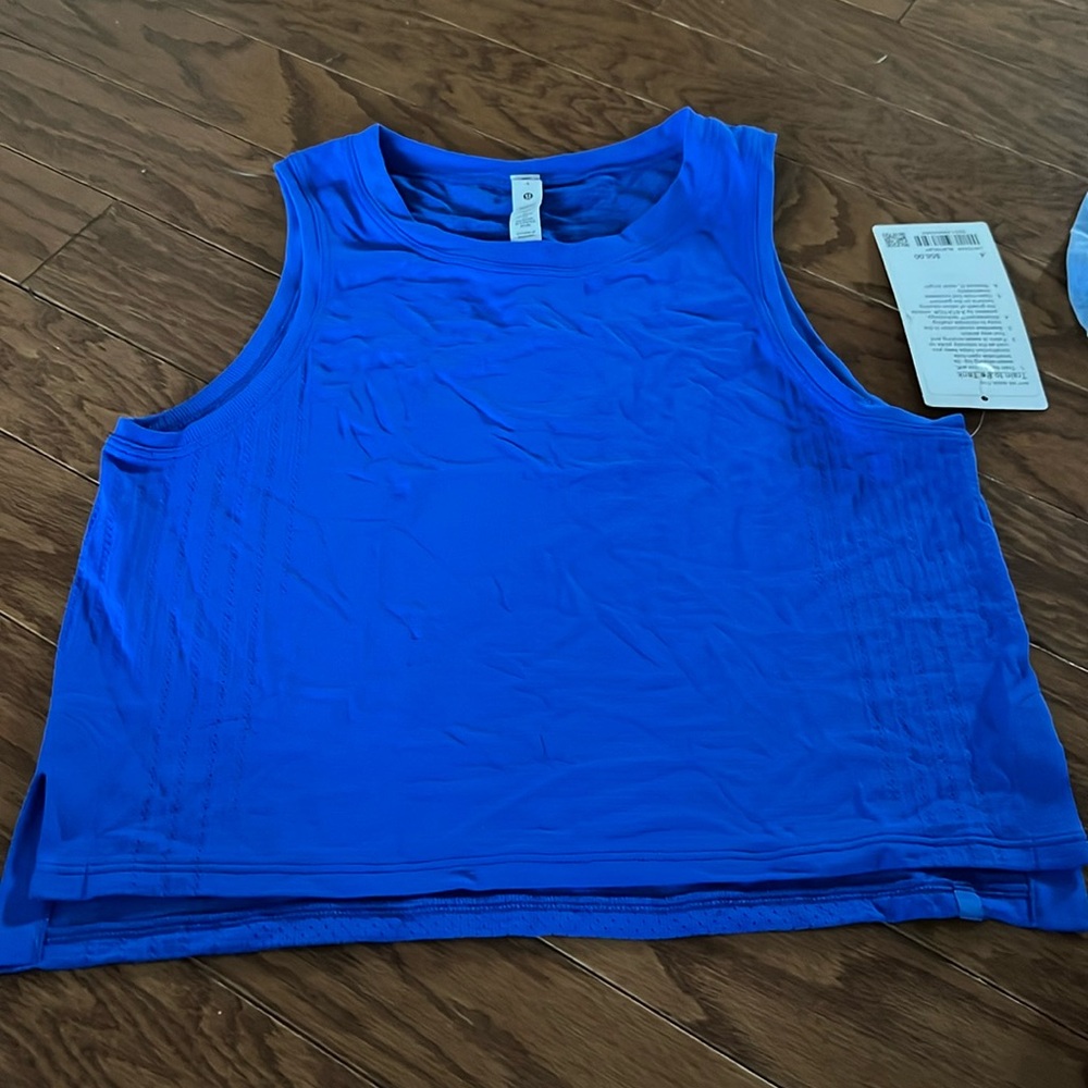 Train To Be Tank NWT size 4